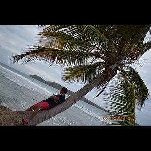 Meet your Posher, Raymond